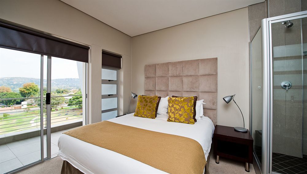 Genesis All-Suite Hotel Johannesburg Exterior photo