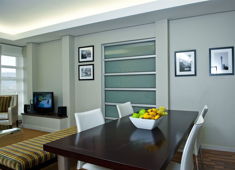 Genesis All-Suite Hotel Johannesburg Exterior photo