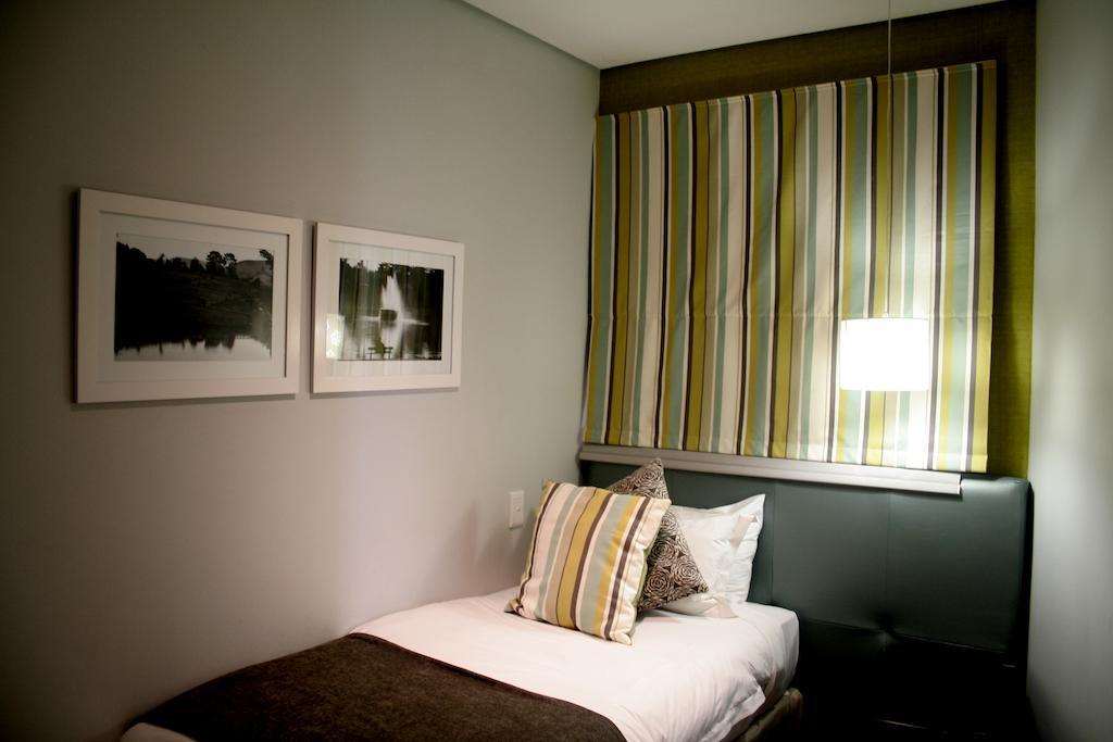 Genesis All-Suite Hotel Johannesburg Exterior photo