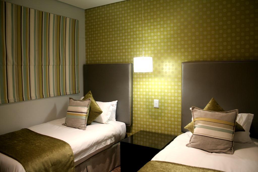 Genesis All-Suite Hotel Johannesburg Exterior photo